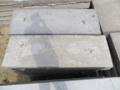長1.8寬0.6米水泥板